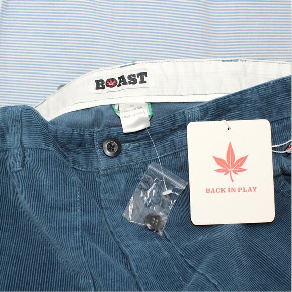 BOAST USA Mens 30 Patch Pocket Corduroy Short Blue NWT 6.5" Inseam - Picture 3 of 6
